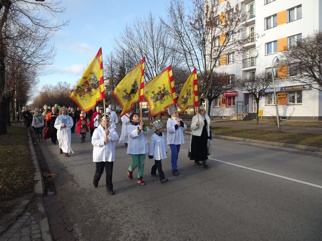 Orszak Trzech Króli w Ostrowcu 