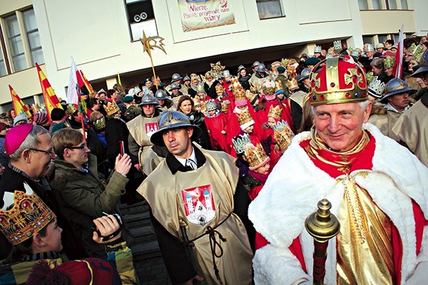  Jak wcześniej apelował  bp Piotr Libera, płocczanie pokazali,  że „chrześcijanie potrafią się cieszyć  i wspaniale bawić” 