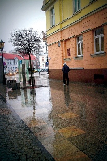 Pierwsi płoccy streetworkerzy wyjdą na ulice i osiedla, aby dobrze i ciekawie zagospodarować najmłodszym wolny czas