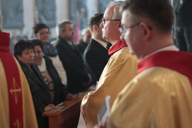 Uroczystość święceń ks. bp. Rudolfa Pierskały