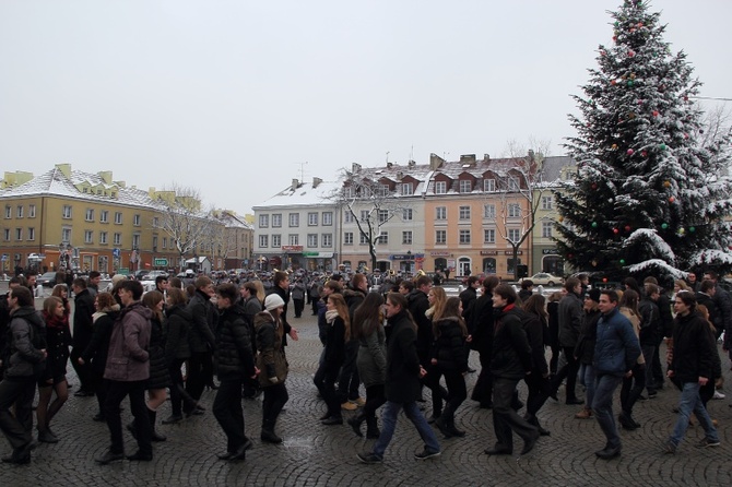 Polonez na Starym Rynku w Łowiczu