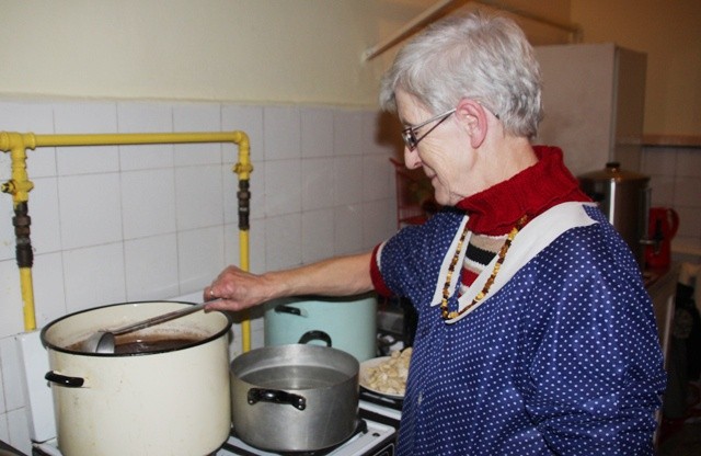 Czechowiccy licealiści z PCK zadbali o ubogich