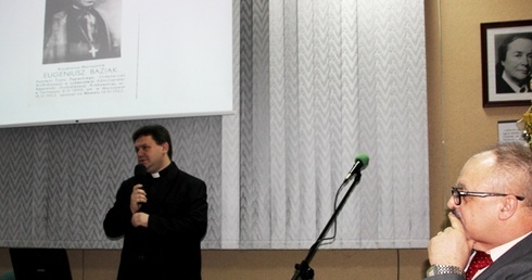 Ks. dr Jacek Waligora przybliżył nieznane wydarzenia z życia abp. Eugeniusza Baziaka
