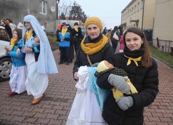 Kolędnicy misyjni w Niegowici