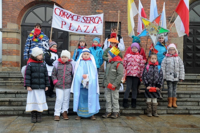 Kolędnicy misyjni w Niegowici