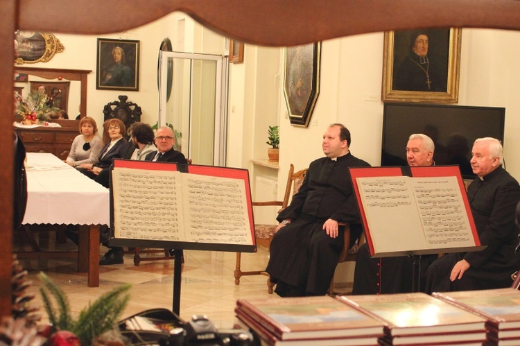 Artyści teatru u abp. Wojciecha Ziemby