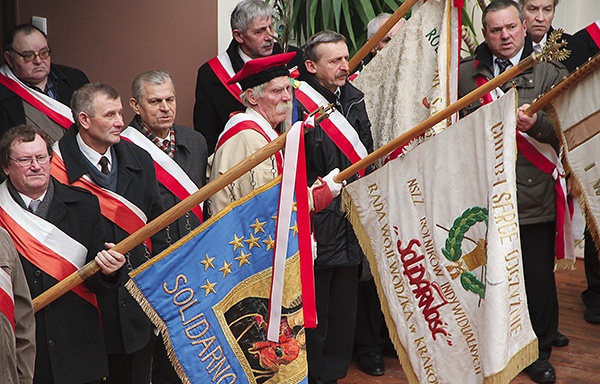 Obchody zorganizował NSZZ „Solidarność” Rolników Indywidualnych. Wiara, ziemia i patriotyzm –  podpisują się pod tymi Witosowskimi wartościami całym sercem