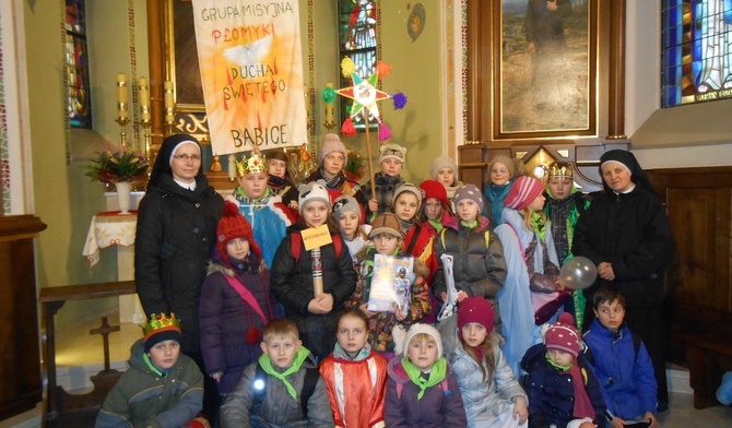 Kolędnicy w Niegowici