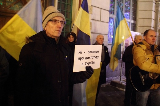 Manifestacja solidarności z Ukraińcami 