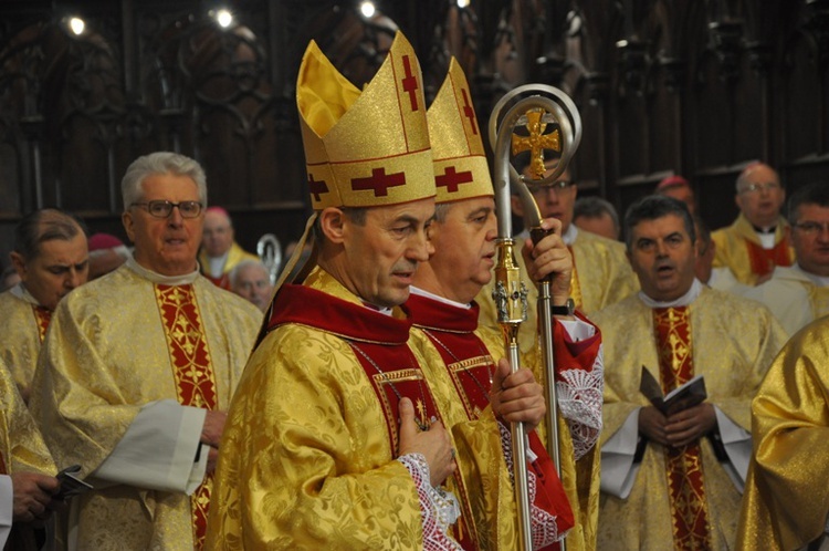 Święcenia biskupie - liturgia eucharystyczna