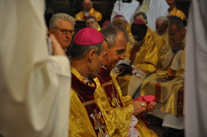 Święcenia biskupie - liturgia eucharystyczna