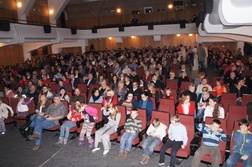 Na premierze filmu panowało niezwykłe podekscytowanie publiczności, która wypełniła salę kinową do ostatniego miejsca