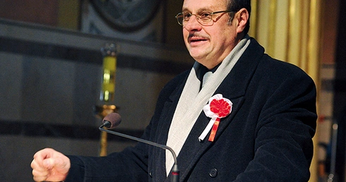 O powstaniu styczniowym i roli, jaką odegrała w nim Kowala wraz z jej bohaterskim proboszczem, opowiada Artur Kurowski