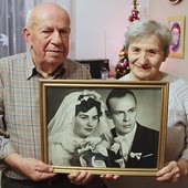  3 lutego pan Kazimierz i pani Maria będą obchodzić 52. rocznicę swojego ślubu. Mają trojkę dzieci i dwójkę wnucząt 