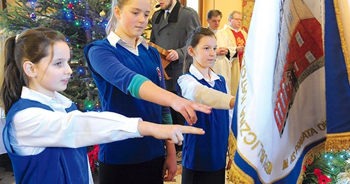 Akt ślubowania  w imieniu uczniów szkoły
