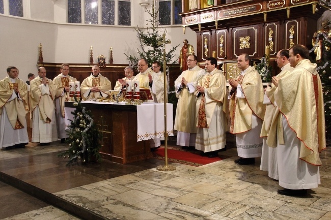 Archidiecezjalne obchody święta Ofiarowania Pańskiego 