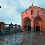 Wejście do bazyliki