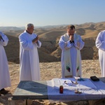 2. W Galilei, nad Jordanem, na Górze Tabor i na pustyni