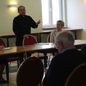 - Jak przygarnąć ludzi do Akcji Katolickiej, by liczba członków nie malała? - pytał ks. Piotr Marzec podczas rady AK.