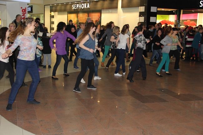 Walentynkowy flashmob