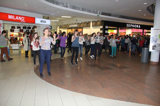 Walentynkowy flashmob