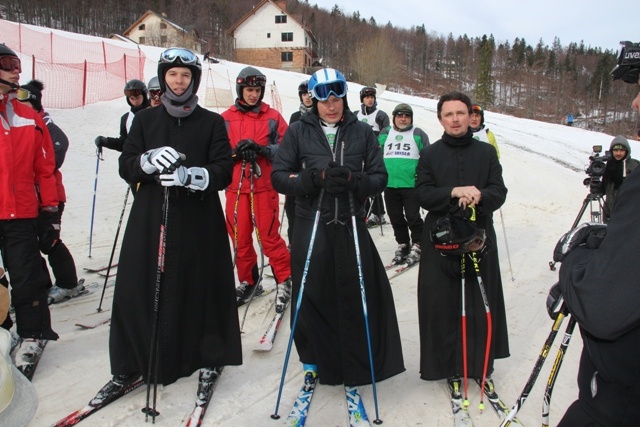 XVII Mistrzostwa Polski Księży i Kleryków w Narciarstwie Alpejskim