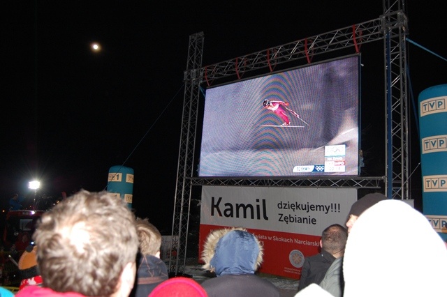 Kibicowanie w Zębie