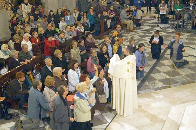 Jezus na Stadionie - kontynuacja