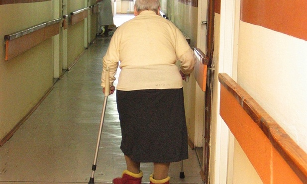 Kiedy starzeje się społeczeństwo, rośnie liczba niepełnosprawnych 