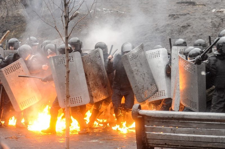 Majdan po ataku Berkutu - cz. 2