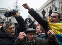 Parlament odsunął Janukowycza