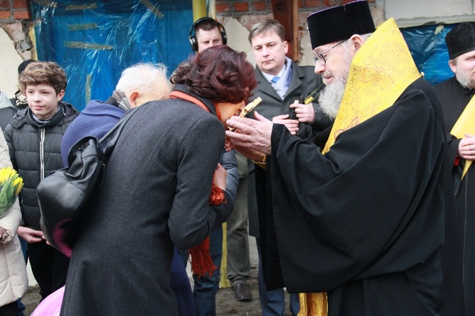 Poświęcenie krzyży na cerkwi w Kędzierzynie-Koźlu