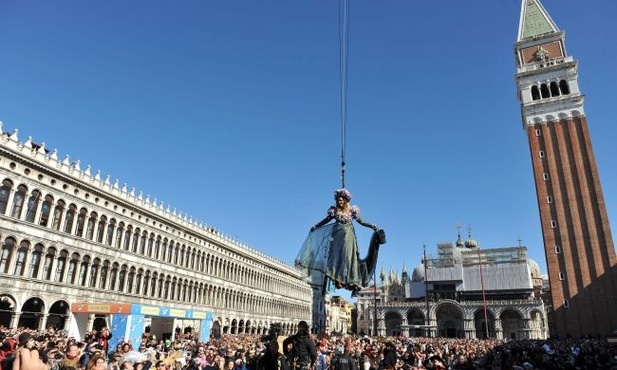 Karnawał w Wenecji rozpoczęty