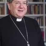 Ordynariatem kieruje były biskup anglikański ks. Keith Newton 