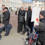 Protest rolników: Koniec z wyprzedażą polskiej ziemi