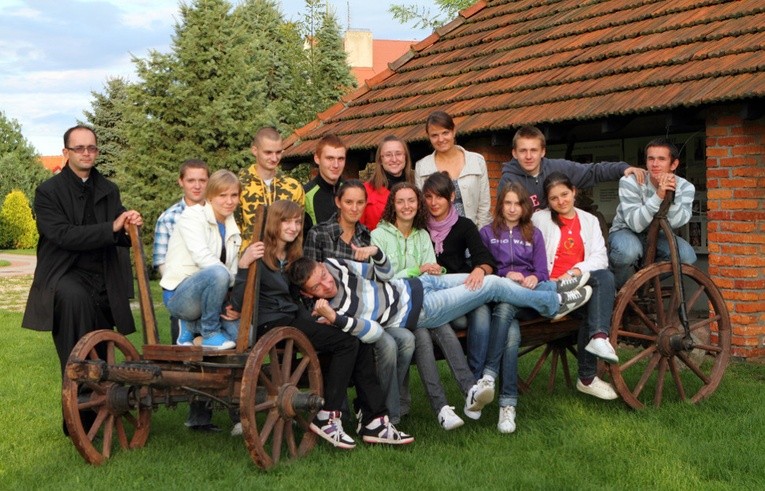 Młodzi z całej Polski w Zabawie