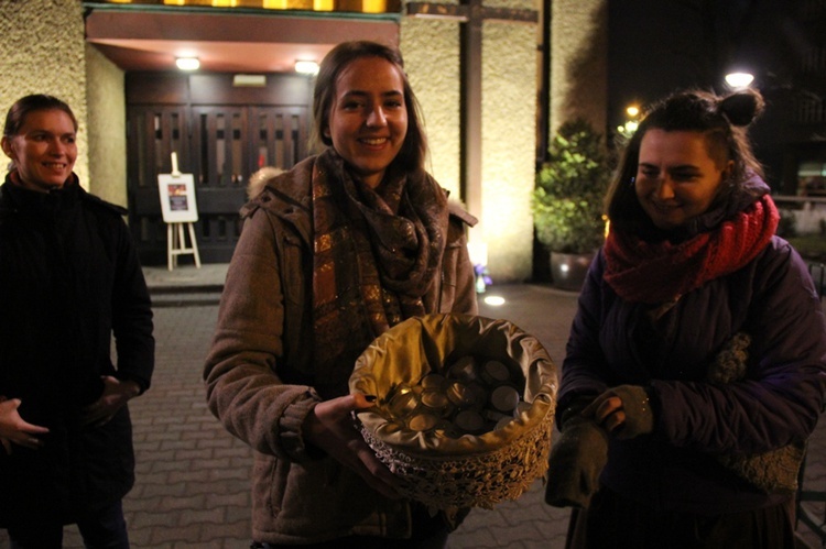 Nightfever u oo. dominikanów