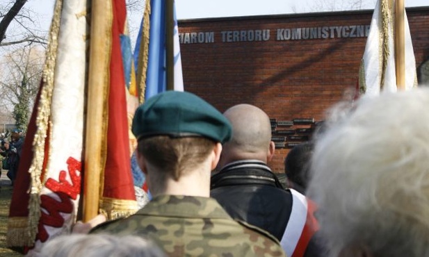 Abp Kupny oddał hołd bohaterom