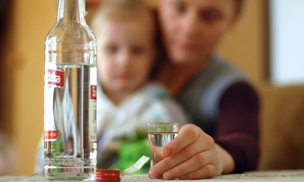 "Kochająca matka zawsze trzeźwa"
