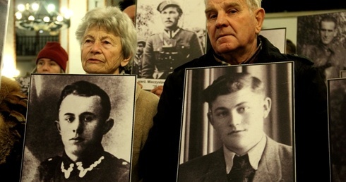 Kard. Nycz: Bóg o Was pamięta