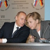 Putin: kroki "całkowicie adekwatne"
