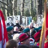 Wizerunki zidentyfikowanych pomordowanych bohaterów towarzyszą wrocławskim obchodom od samego początku. Za każdym razem robią ogromne wrażenie