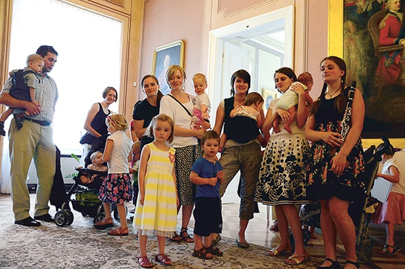 Rodziny wielodzietne mają się dobrze. W czerwcu w Lublinie odbędzie się ogólnopolski zjazd dużych rodzin, na który już zapraszamy