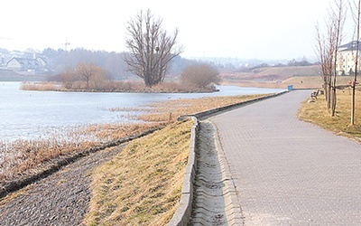 Jedną z inwestycji zaplanowanych w tegorocznym budżecie obywatelskim jest budowa ścieżki rowerowej wzdłuż zbiorników retencyjnych Świętokrzyska 1 i Świętokrzyska 2.