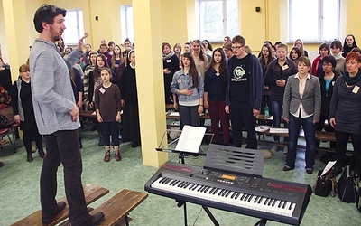  Warsztaty zorganizowało Stowarzyszenie Miłośników Muzyki Chóralnej „Gaudete” z Gorzowa Wlkp.