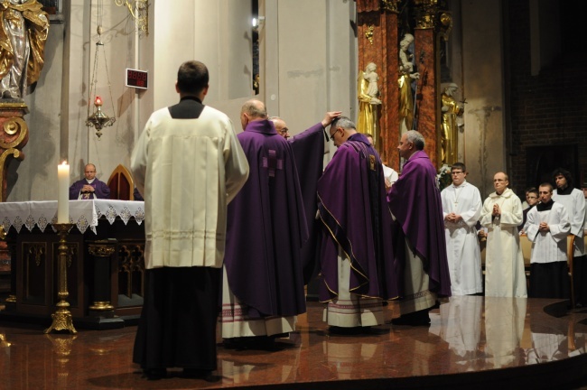 Liturgia stacyjna w Środę Popielcową