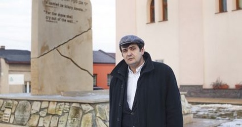 Dialog, współpraca i pamięć