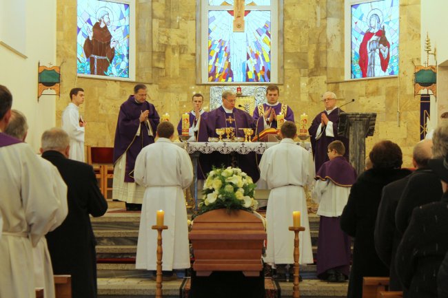 Pogrzeb ks. Michała Adamka