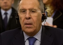 Ławrow w rozmowie z Kerry'm ostrzega 