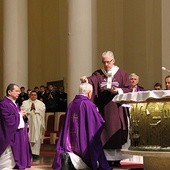  W Mszy św. na rozpoczęcie Wielkiego Postu  uczestniczył także abp senior Damian Zimoń